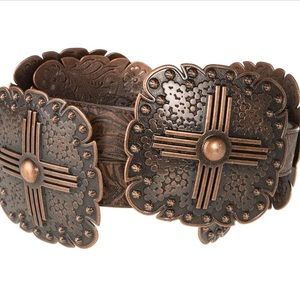 Angel Ranch belt. Size large. Brant new and never worn.